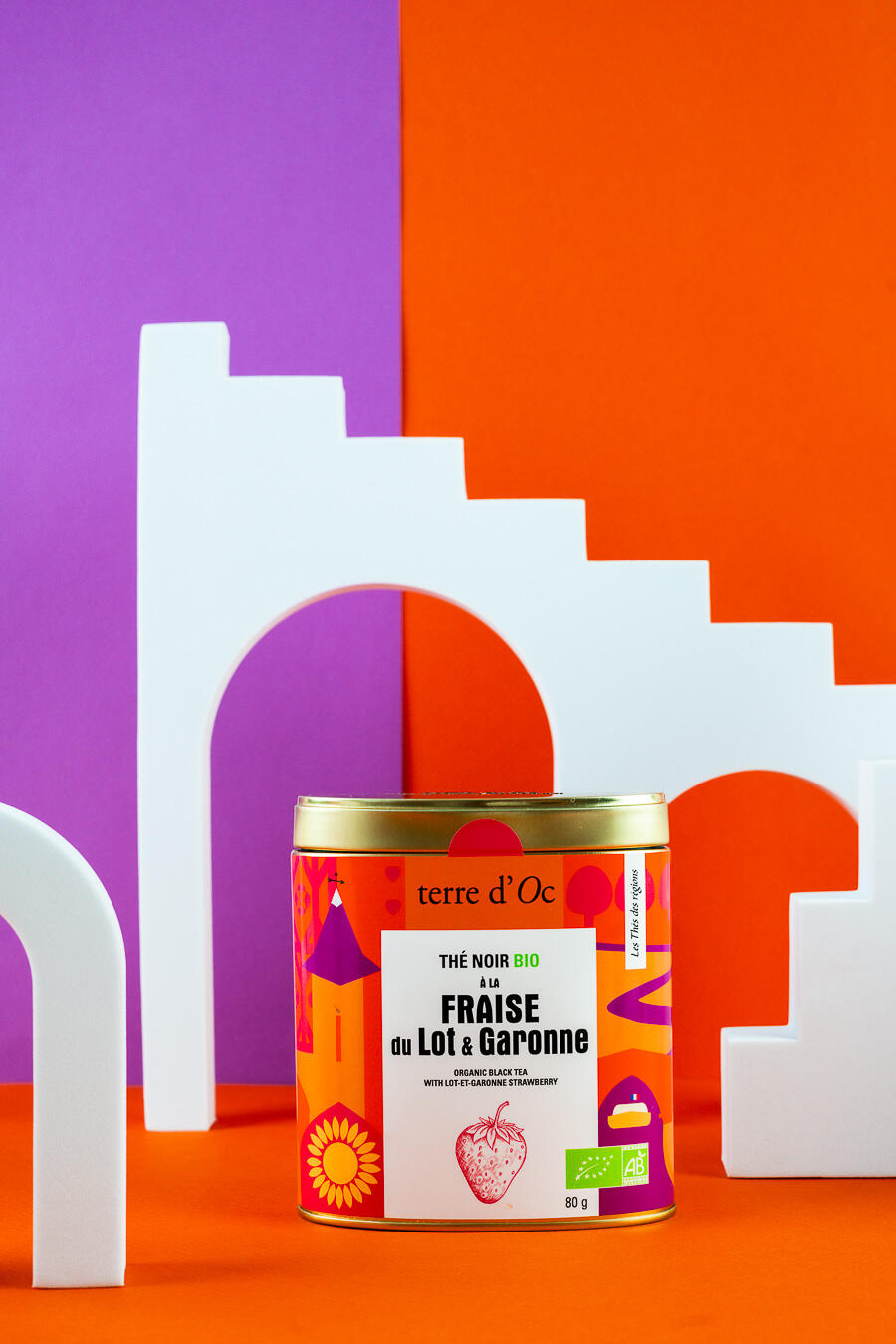boîte terre d'Oc de thé noir à la fraise du lot et garonne