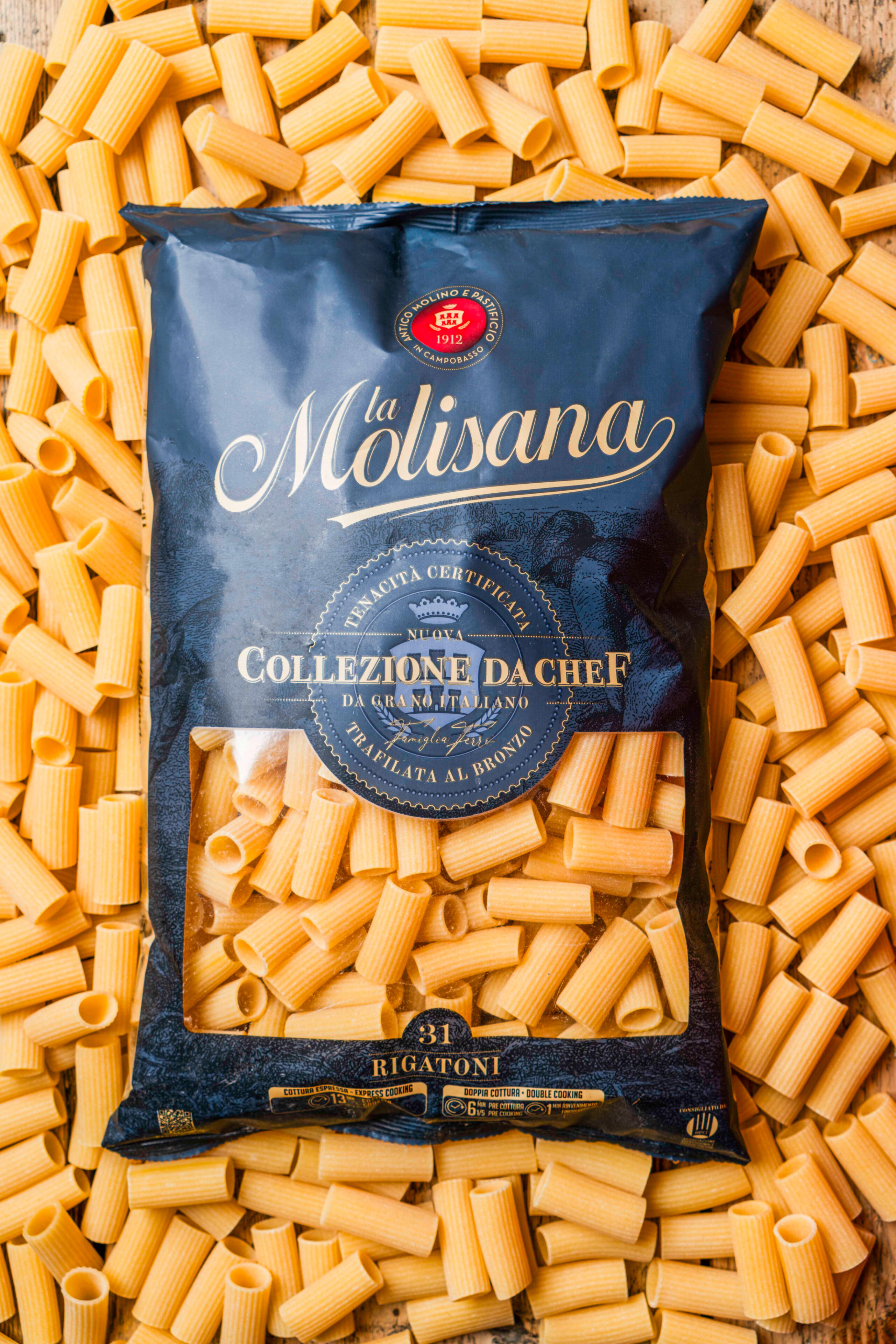 Photo produit culinaire boite de thé blanc pêche abricot